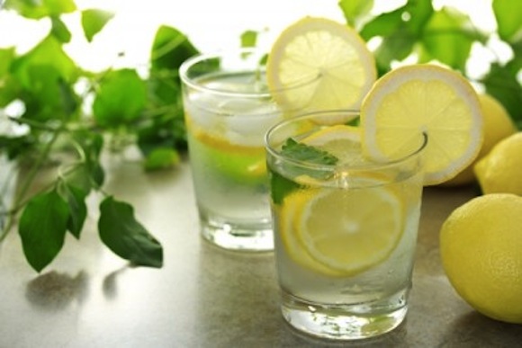 10 Most Effective Detoxification Drinks!