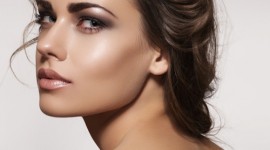 10 Simple Secrets to a Fresher Face!